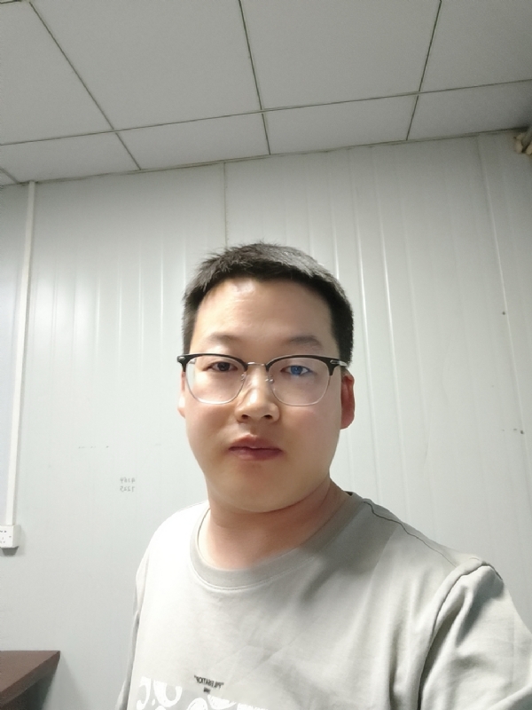 落木的第一张照片--伊犁中老年相亲网